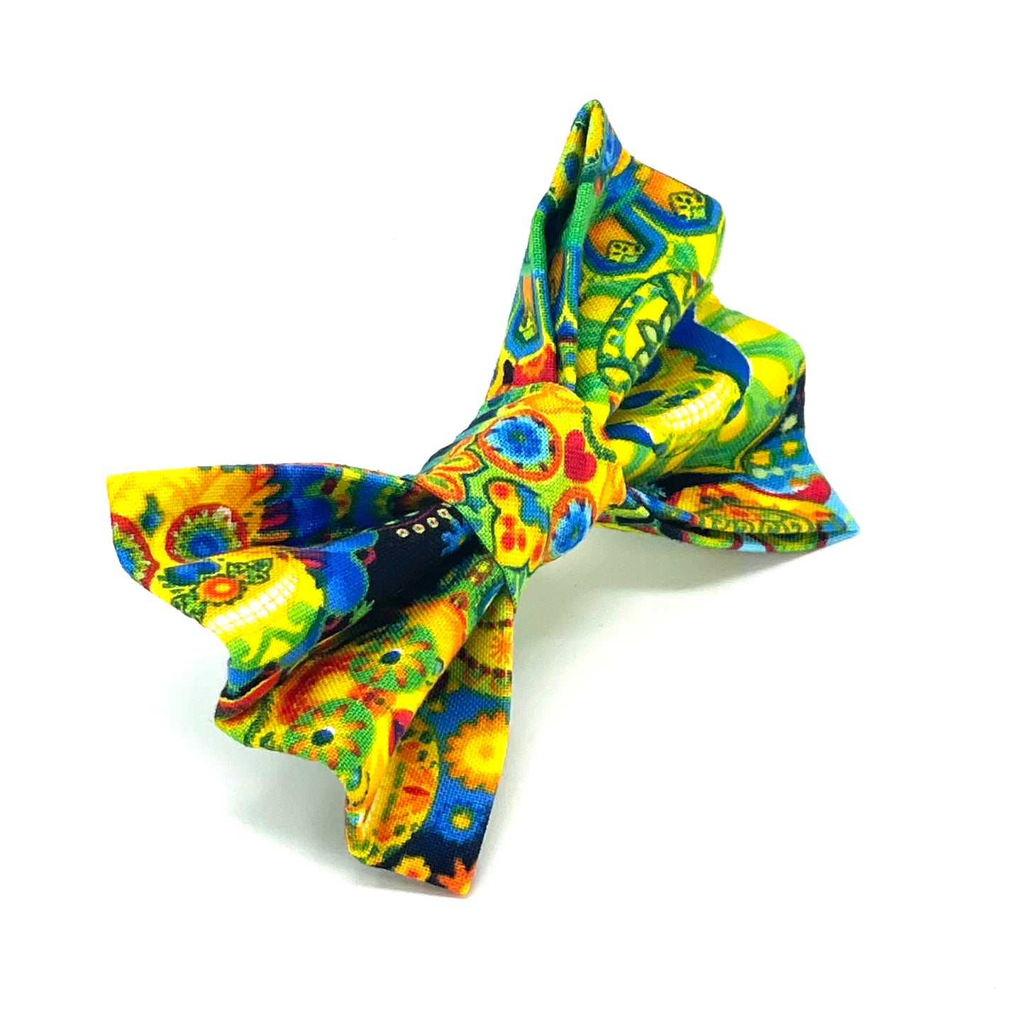 Aztec Skulls Lime Dog Bow
