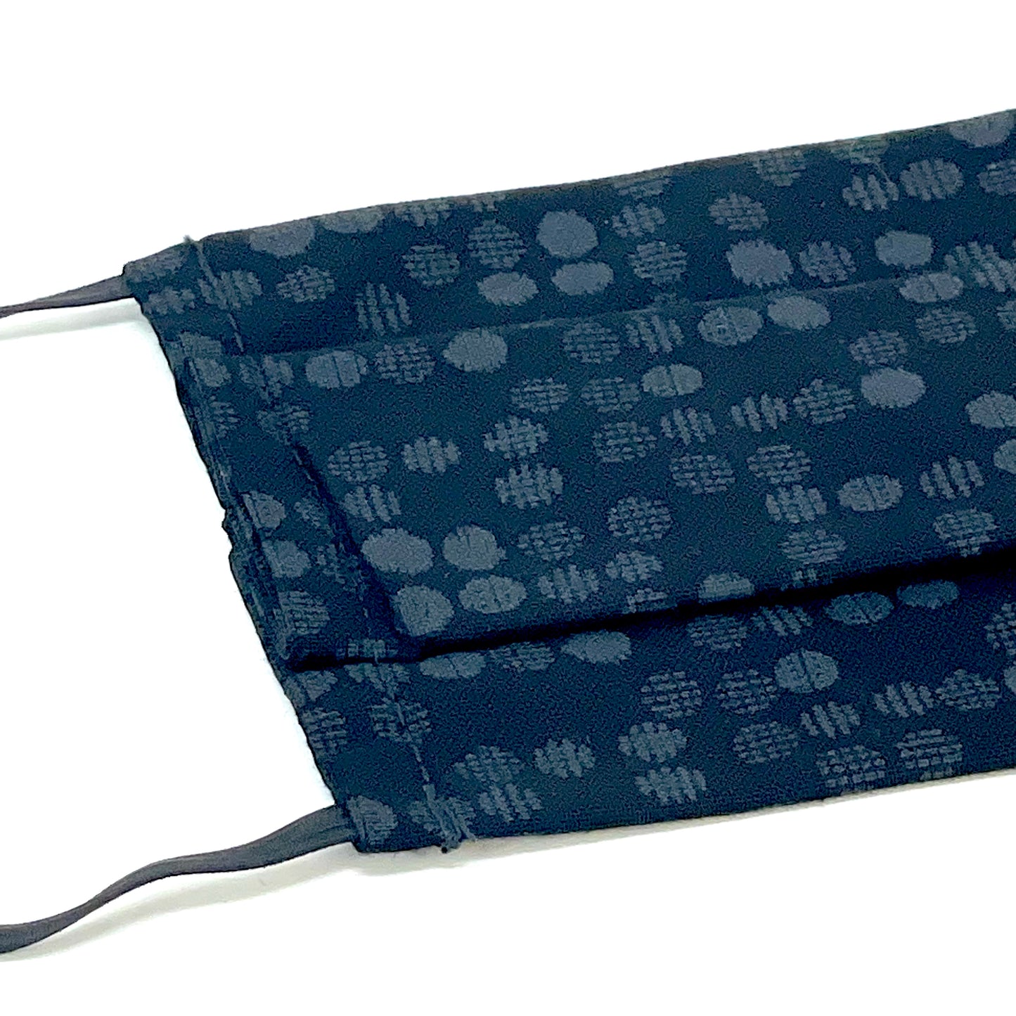 Black Spot Pleated Face Mask