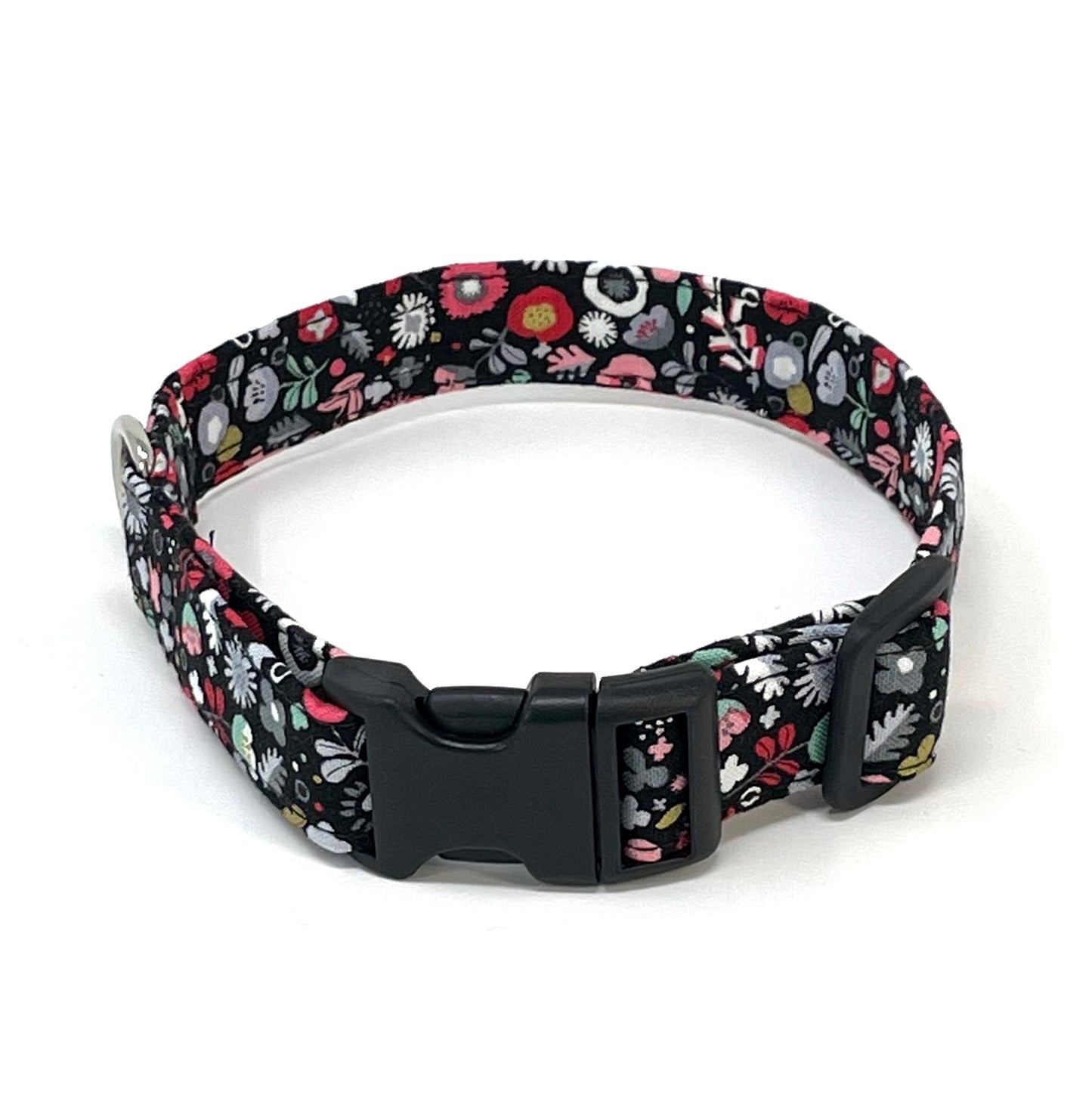 Midnight Bloom Dog Collar