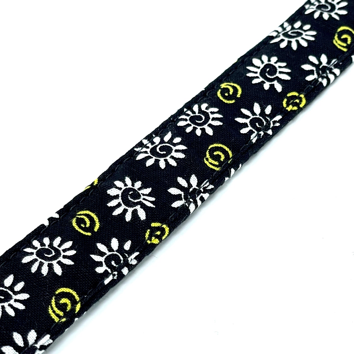 Daisy Swirl Dog Lead