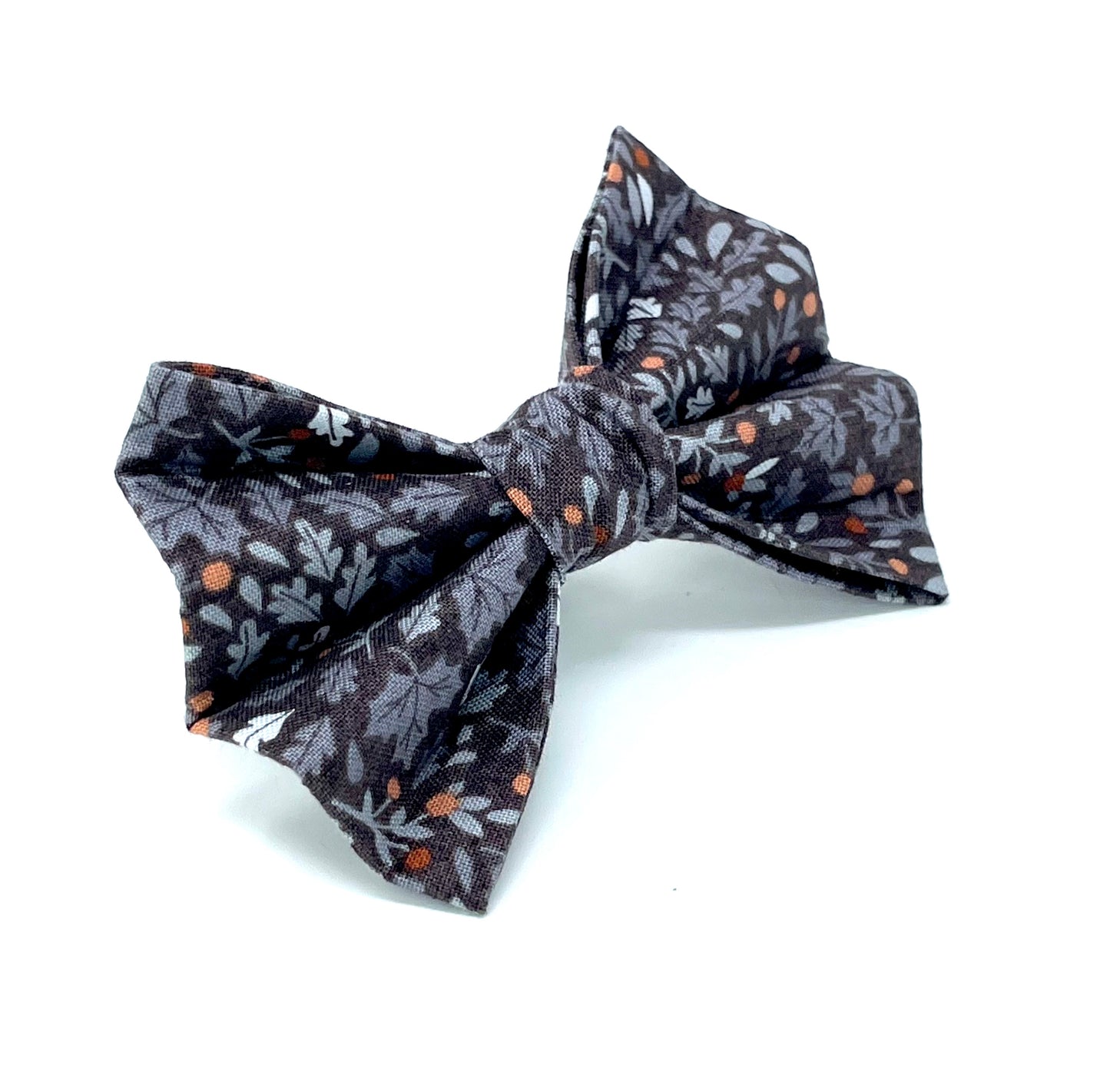 Sherwood Oak Dog Bow