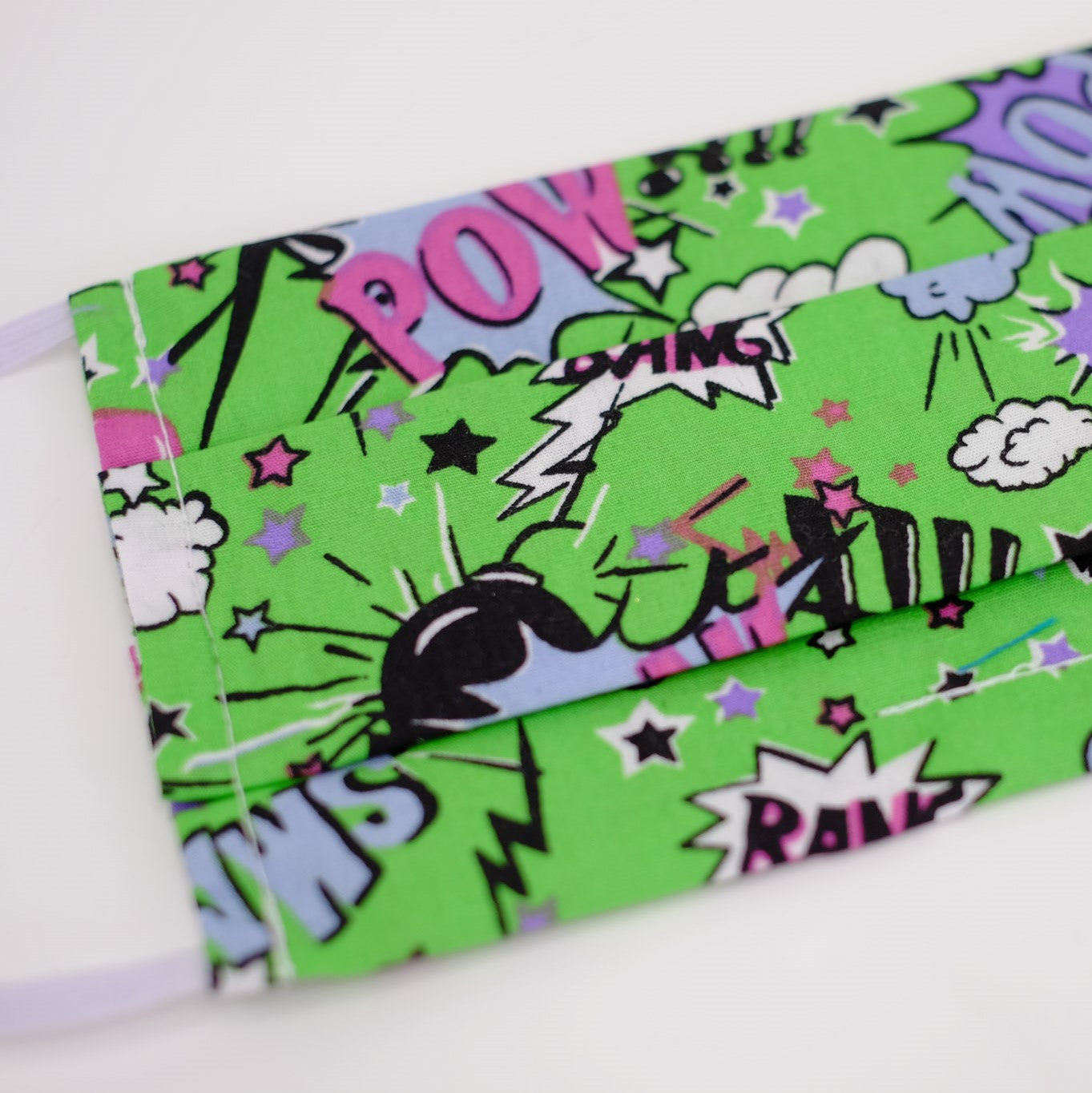 Pow and Smash Green Pleated Face Mask