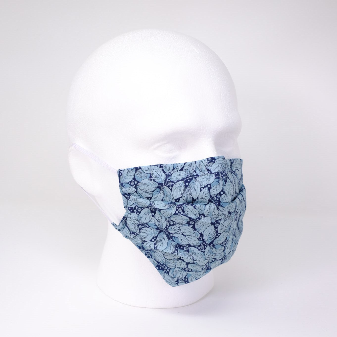 Serene Pleated Face Mask