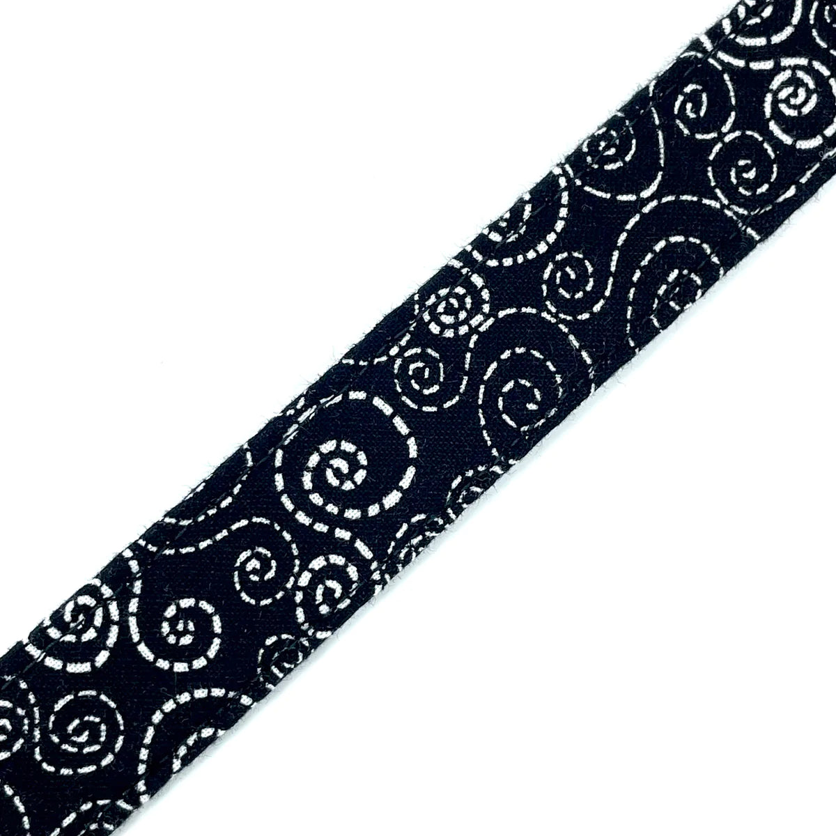 Twisted Stitches Dog Collar