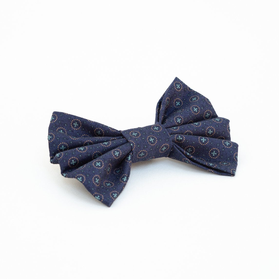 Freckingham Dog Bow
