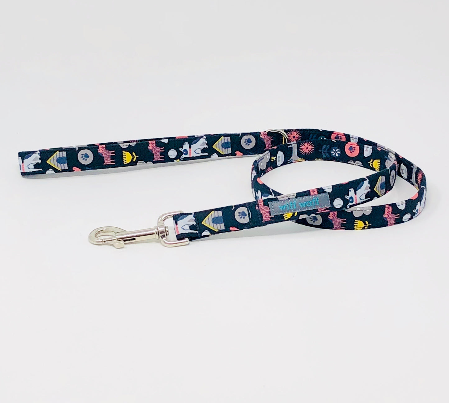 Black Dog Dog Lead