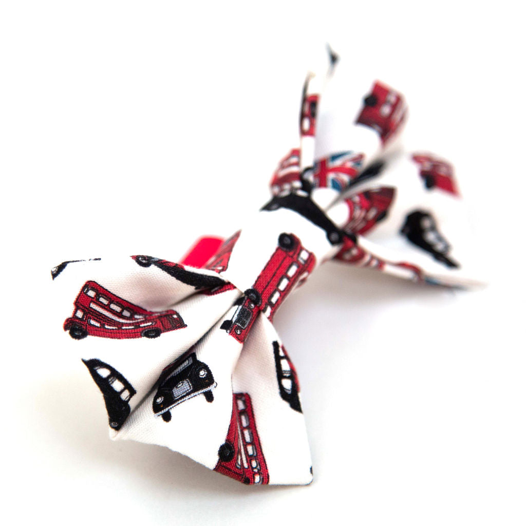 London Transport Dog Bow