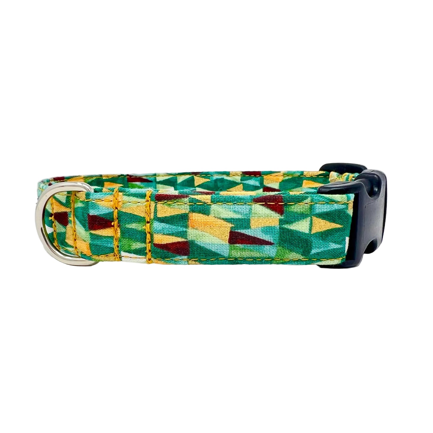 Dog collar with geometric triangular shapes in shades of green with gold metallic highlights.