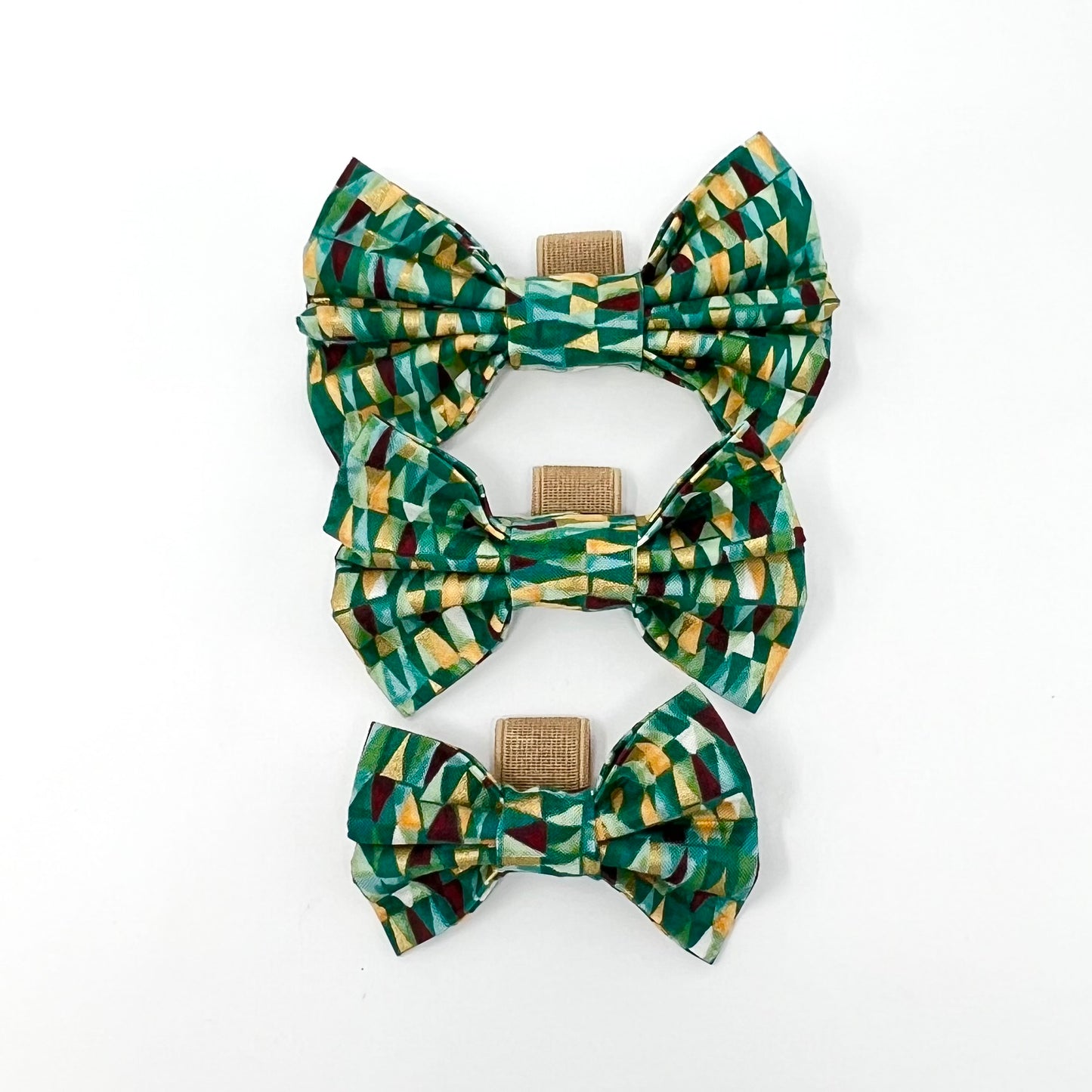 Arabesque Green Dog Bow